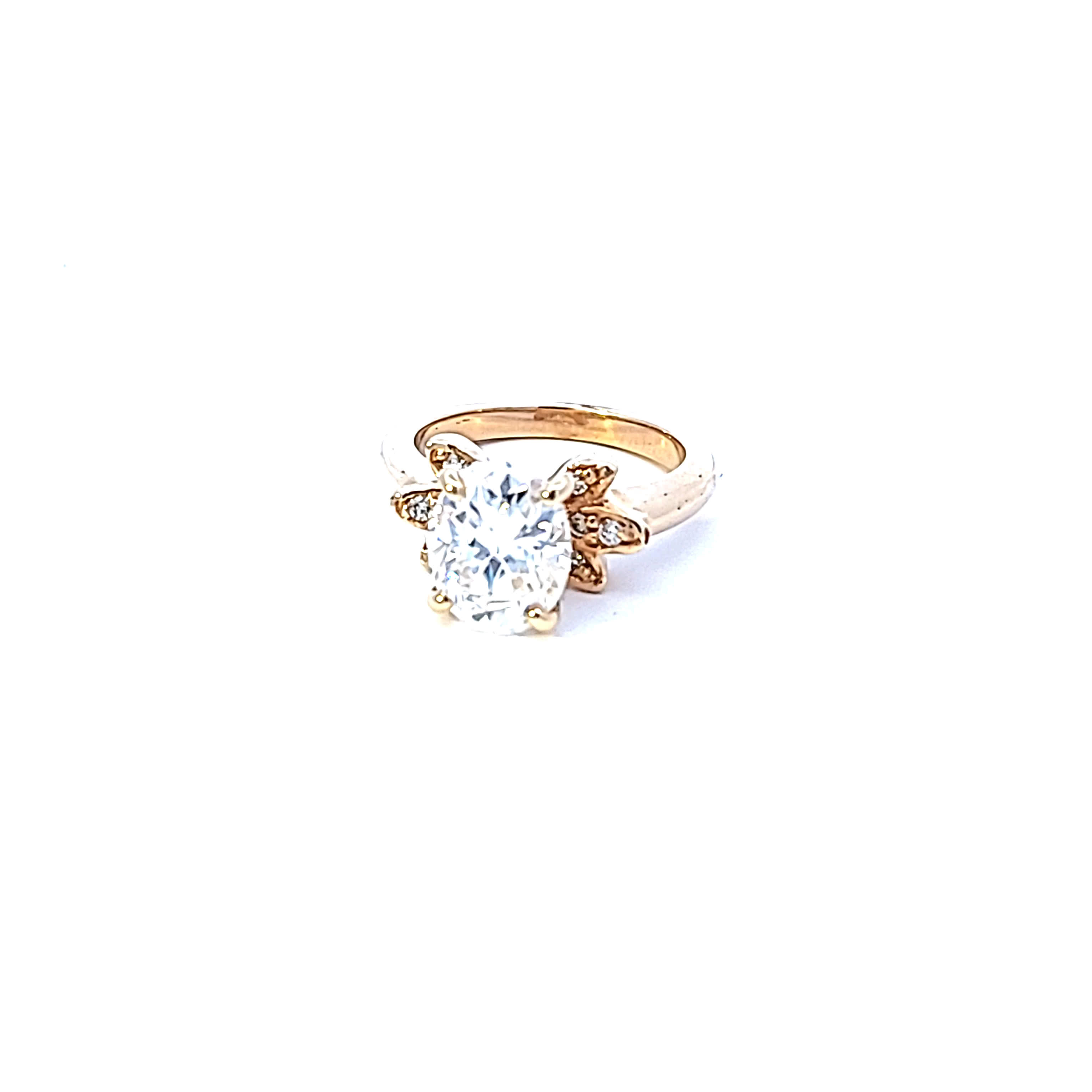 Elegant moissanite diamond ring
