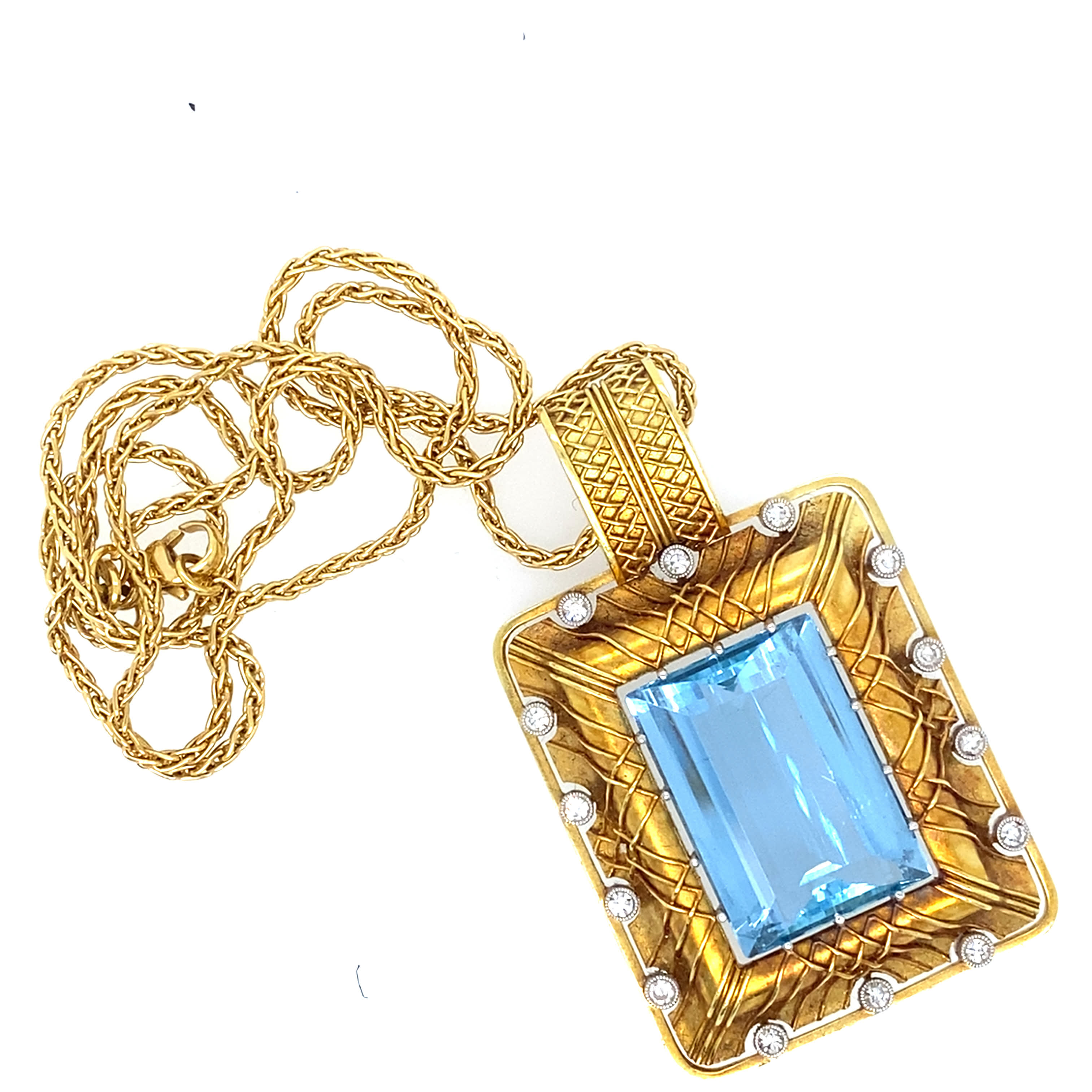Aquamarine Pendant