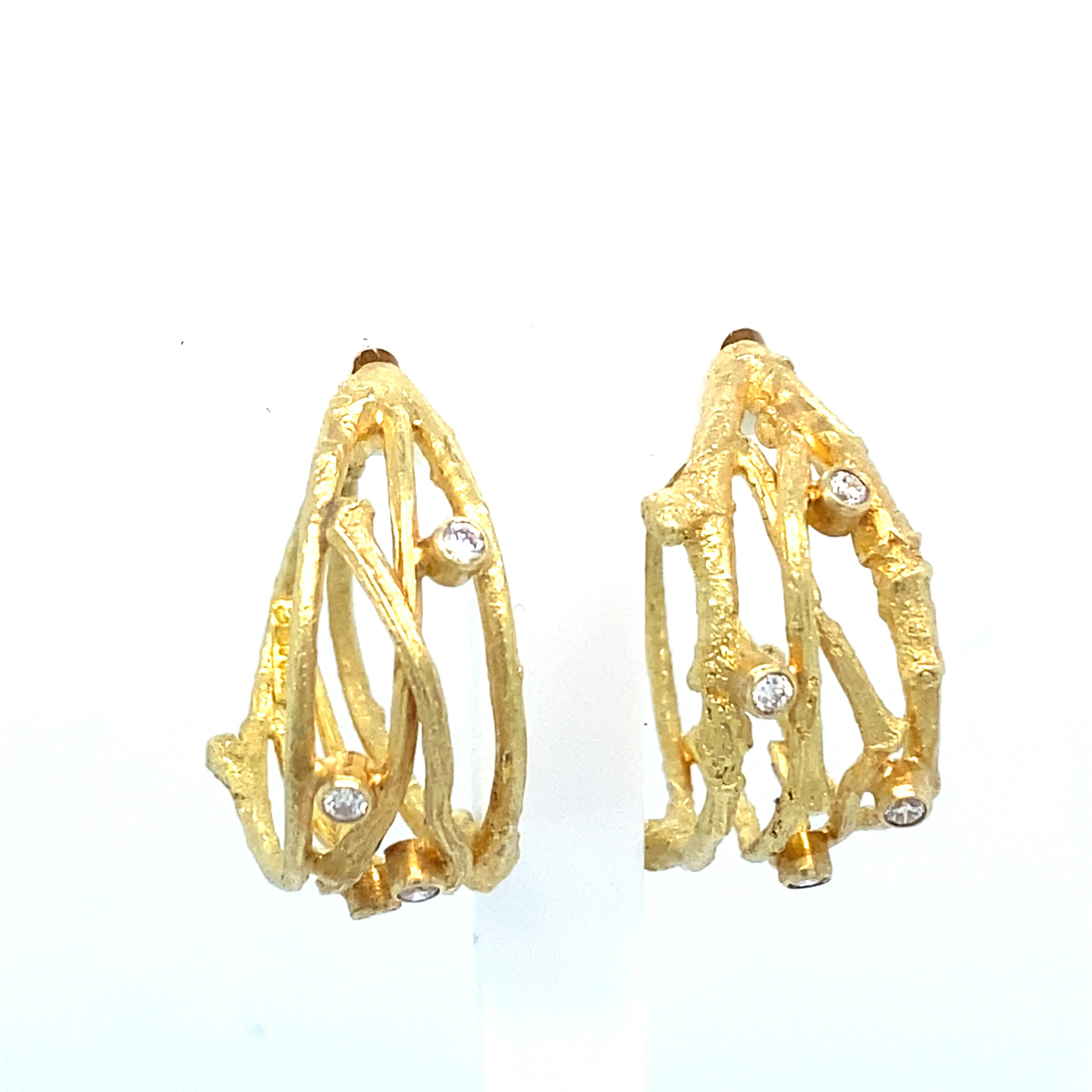 18K Gold Hoop Diamond earrings